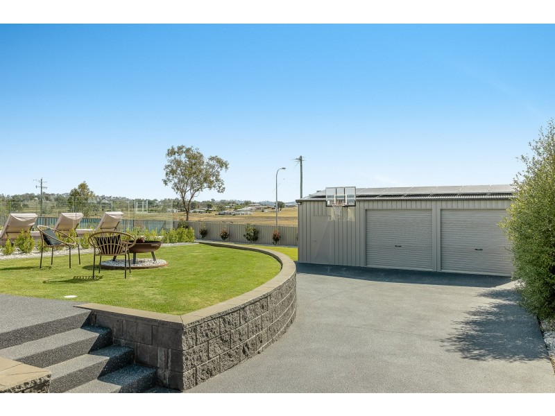 62 Doncaster Drive, Rosenthal Heights QLD 4370