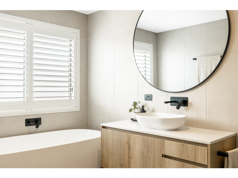 62 Doncaster Drive, Rosenthal Heights QLD 4370