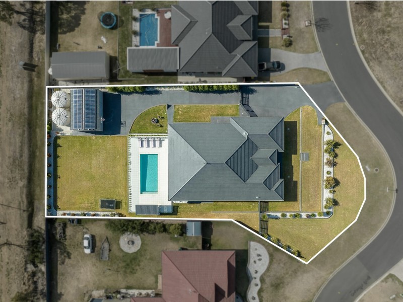 62 Doncaster Drive, Rosenthal Heights QLD 4370