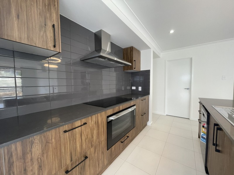 14 Natasha Drive, Warwick QLD 4370
