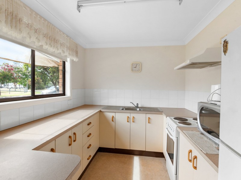 Unit 1/11 Barth Street, Warwick QLD 4370