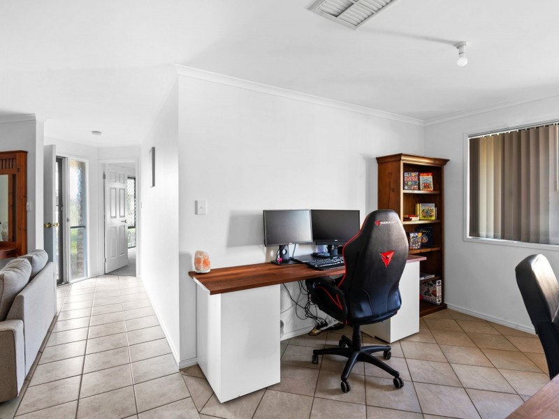 30 Doncaster Drive, Rosenthal Heights QLD 4370