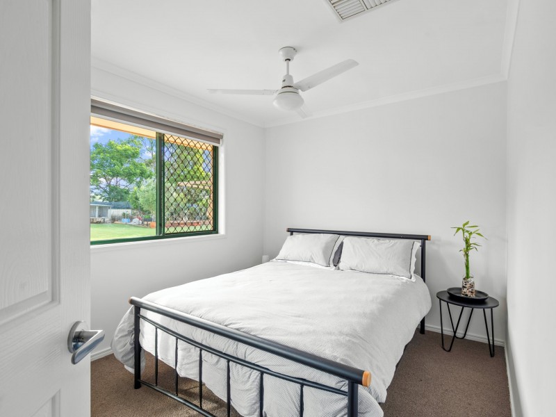 30 Doncaster Drive, Rosenthal Heights QLD 4370