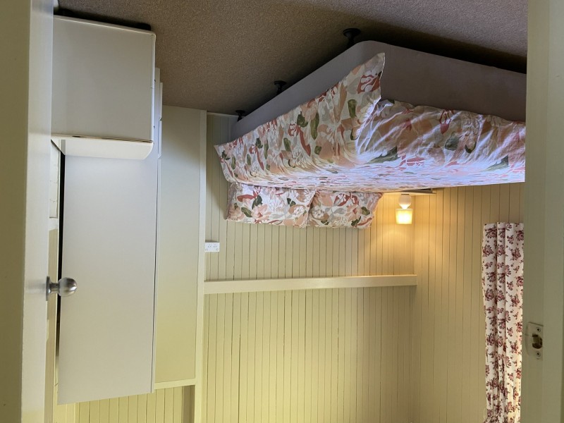 99 Barron Street, Hendon QLD 4362