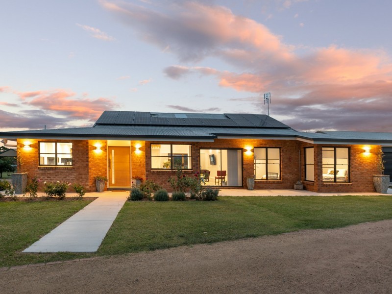 20 Hermay Court, Rosenthal Heights QLD 4370