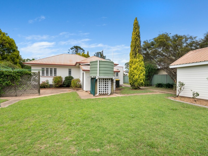 3A Locke Street, Warwick QLD 4370