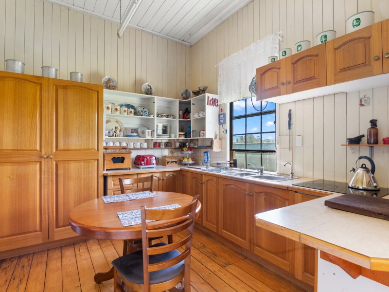 261 Washbourne Road, Emu Vale QLD 4371