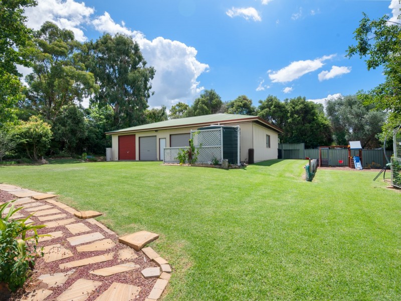 61 Baguley Street, Warwick QLD 4370