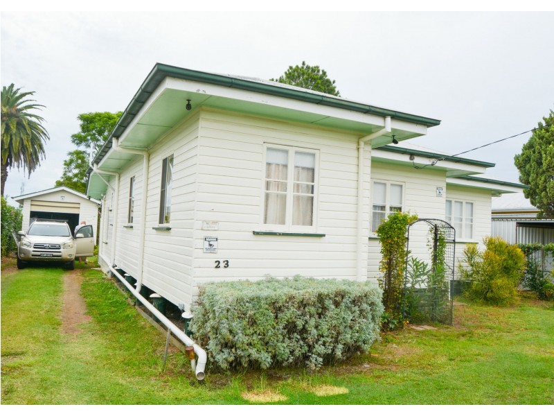 23 Bourke Street, Warwick QLD 4370