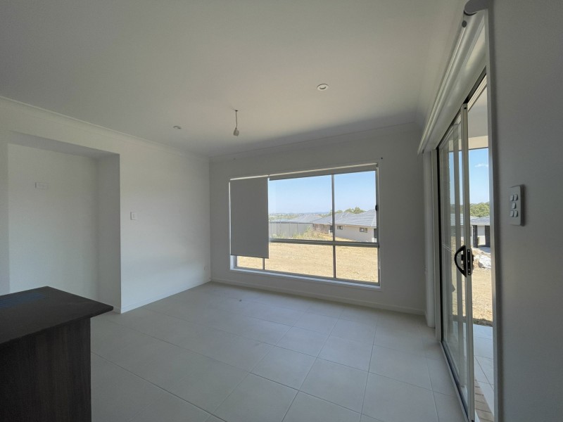 15 Pera Crescent, Warwick QLD 4370