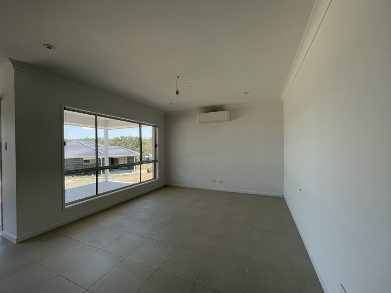 15 Pera Crescent, Warwick QLD 4370