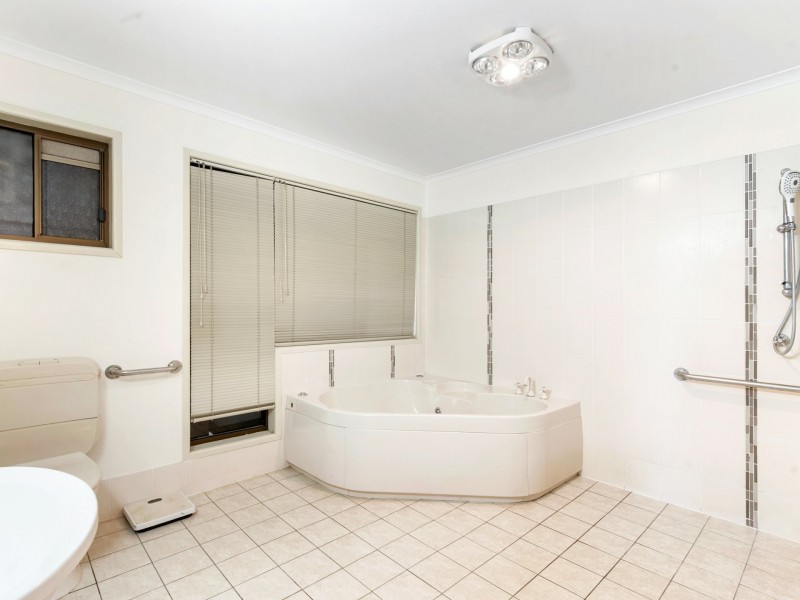 196 Lyndhurst Lane, Rosenthal Heights QLD 4370