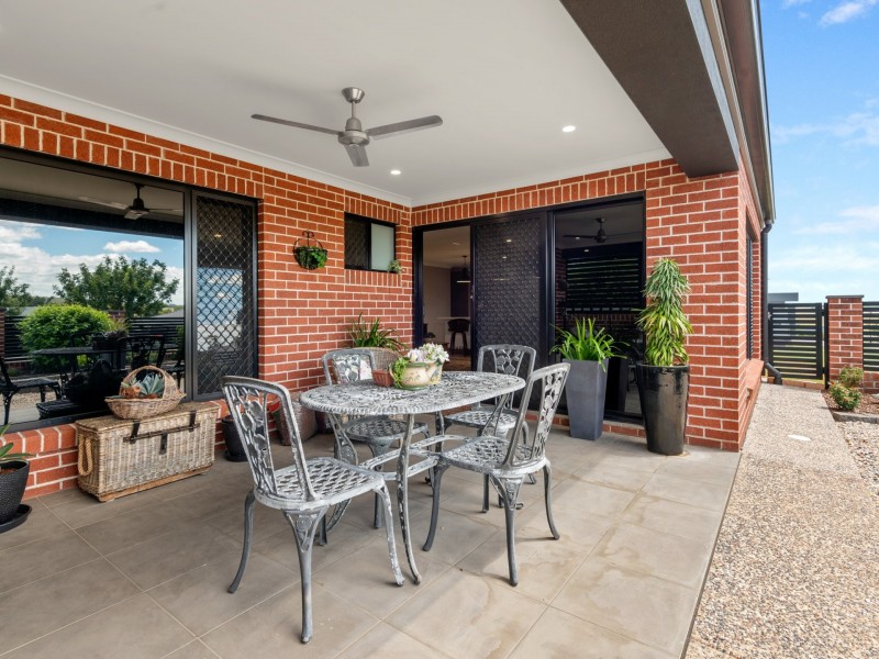 47 Doncaster Drive, Rosenthal Heights QLD 4370