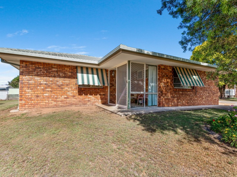 21 Fairway Drive, Warwick QLD 4370