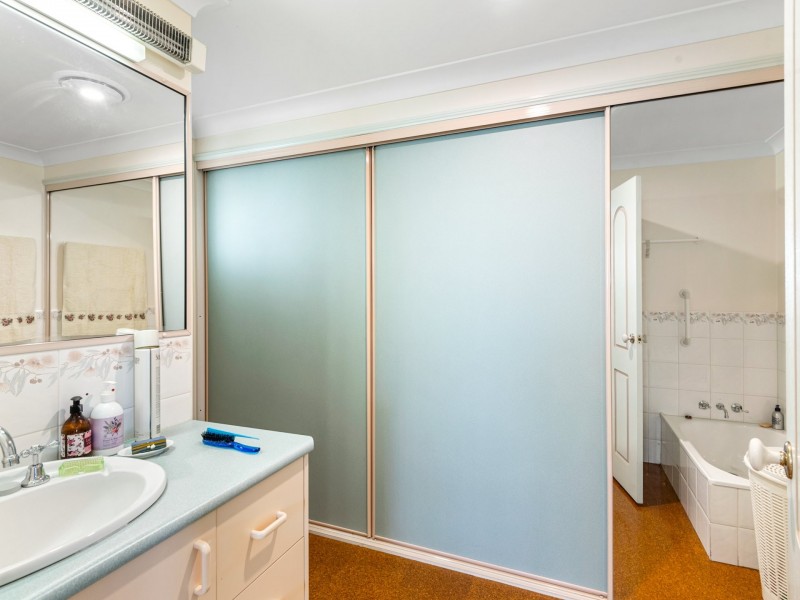 21 Fairway Drive, Warwick QLD 4370
