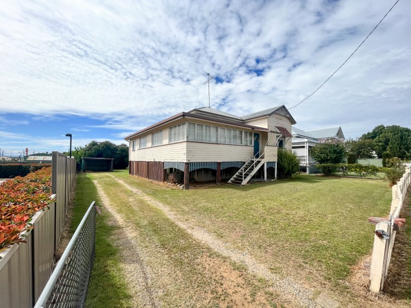 156 Palmerin Street, Warwick QLD 4370
