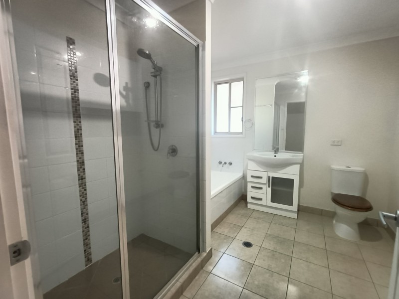 37 Lyons Street, Warwick QLD 4370