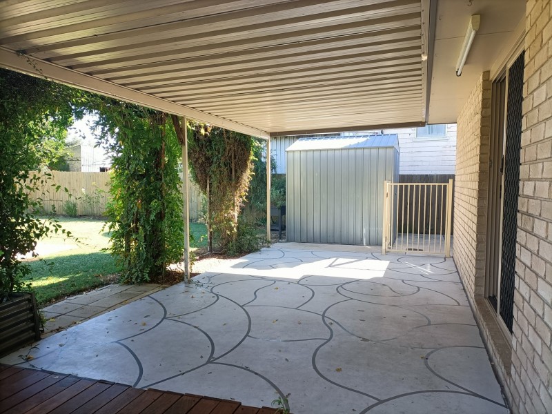 37 Lyons Street, Warwick QLD 4370