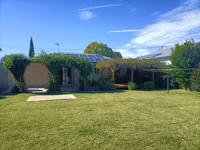 37 Lyons Street, Warwick QLD 4370