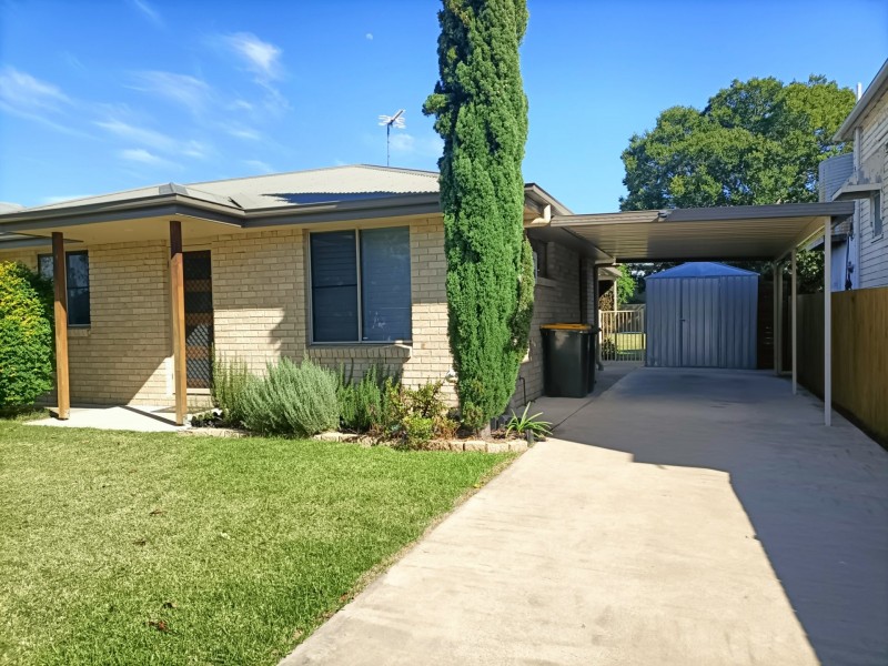 37 Lyons Street, Warwick QLD 4370