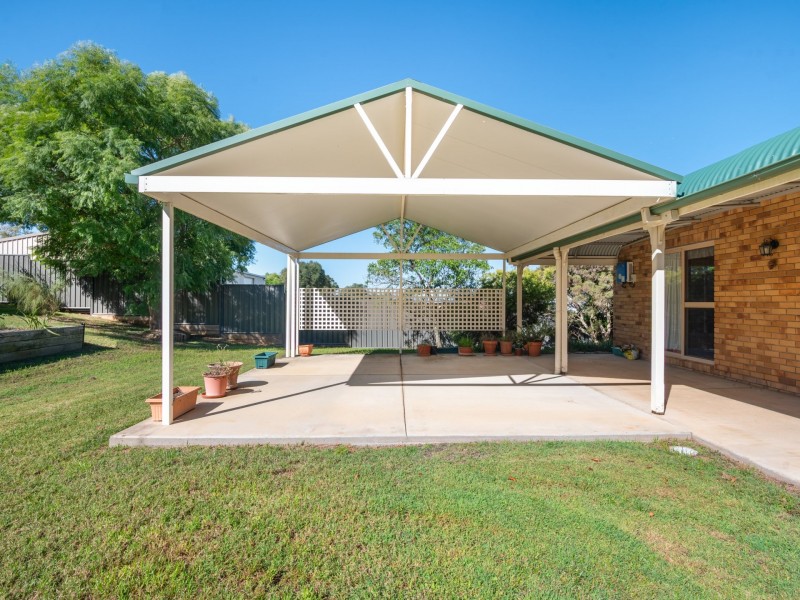 4 Daniel Drive, Warwick QLD 4370