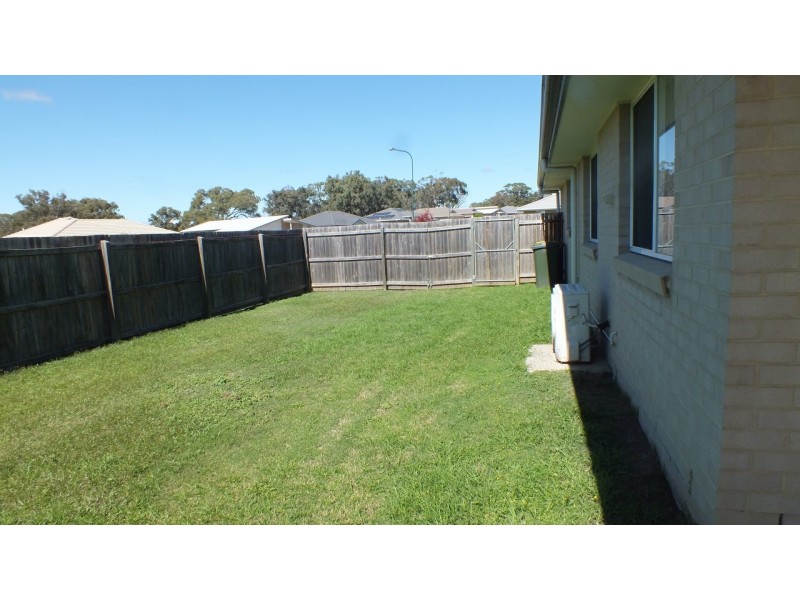 76 Maynes Street, Rosenthal Heights QLD 4370