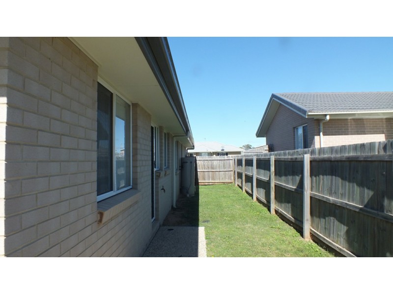 76 Maynes Street, Rosenthal Heights QLD 4370