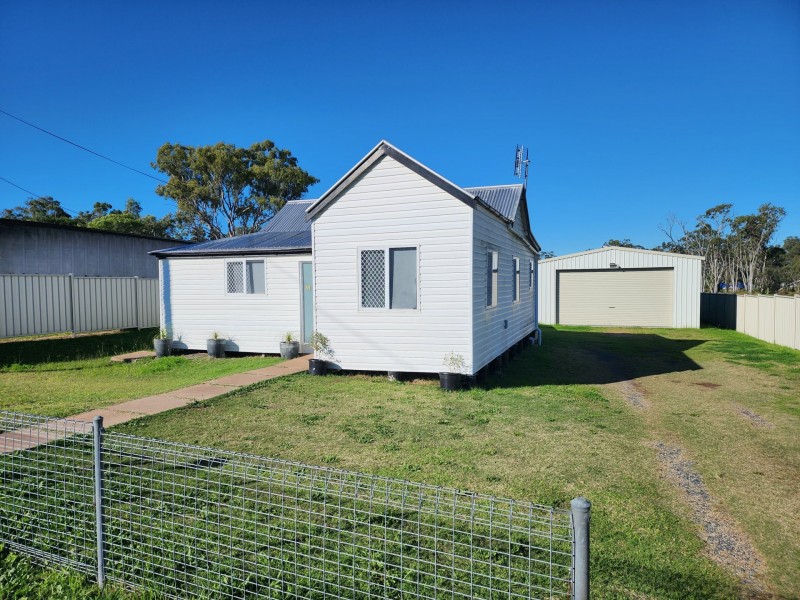 22 Sturt Street, Warwick QLD 4370