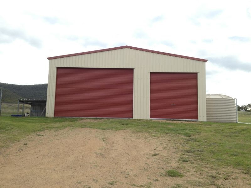 42 Potters Rd, Warwick QLD 4370