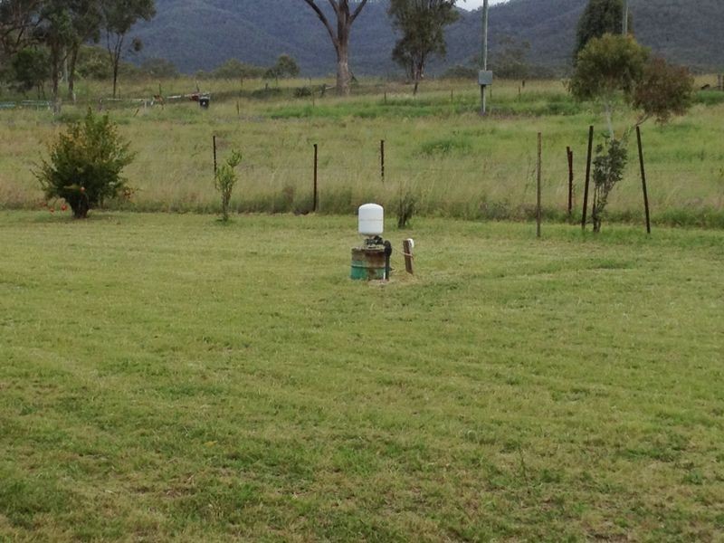 42 Potters Rd, Warwick QLD 4370