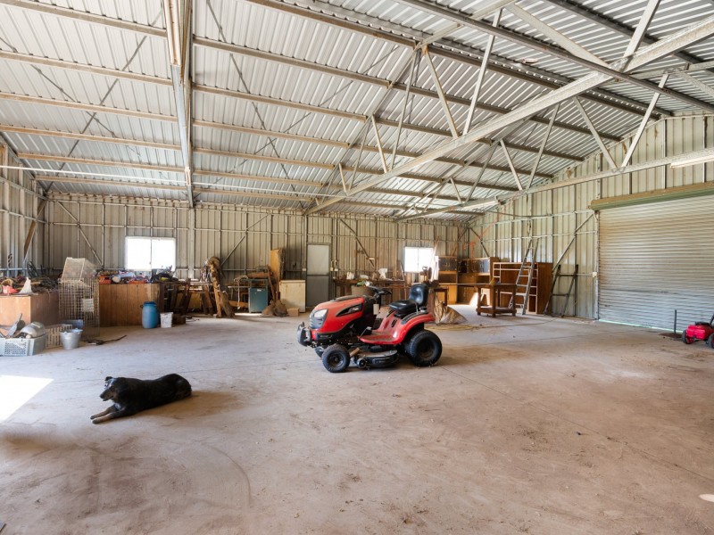 105 Ford Road, Rosenthal Heights QLD 4370