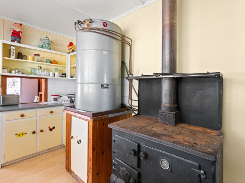 105 Ford Road, Rosenthal Heights QLD 4370