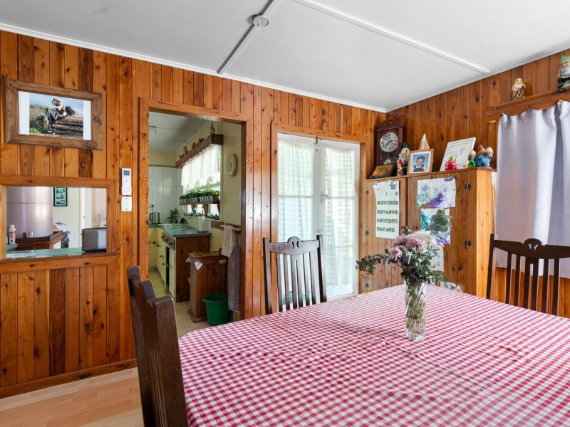 105 Ford Road, Rosenthal Heights QLD 4370