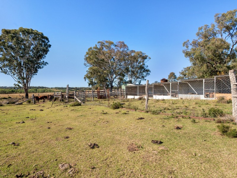 105 Ford Road, Rosenthal Heights QLD 4370