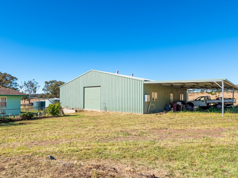 105 Ford Road, Rosenthal Heights QLD 4370