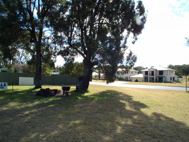 1A Ross Street, Warwick QLD 4370