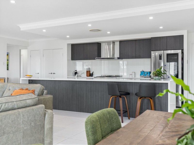 27 Amarina Avenue, Sladevale QLD 4370