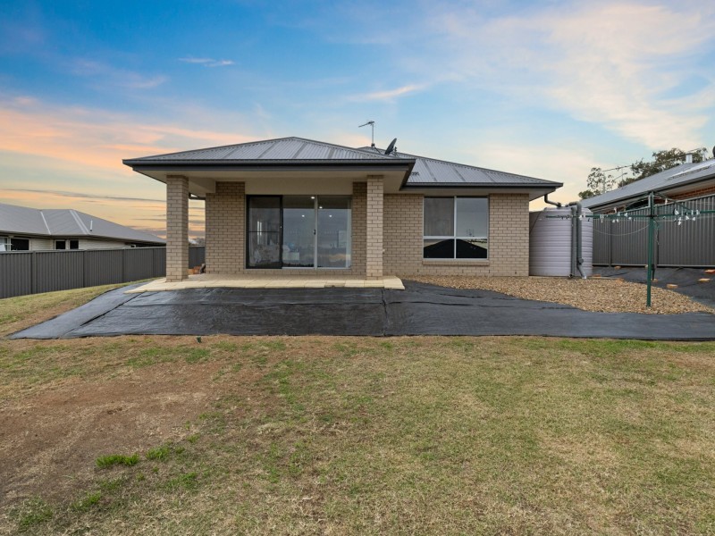 4 Saint George Street, Warwick QLD 4370