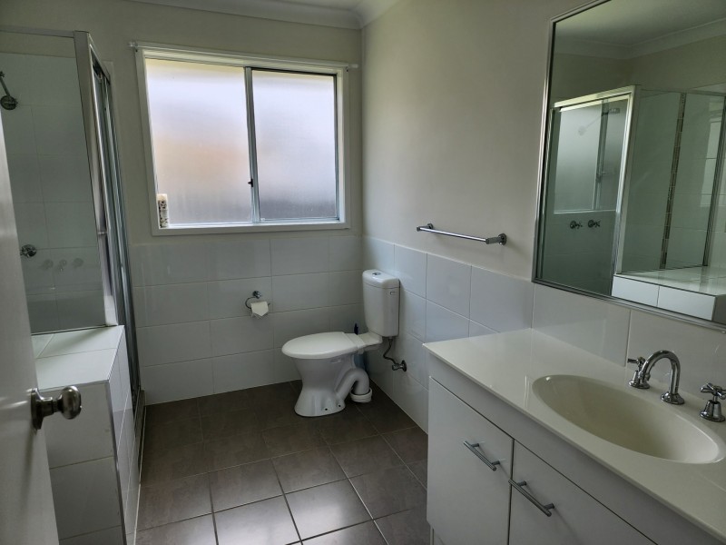 76 Maynes Street, Rosenthal Heights QLD 4370