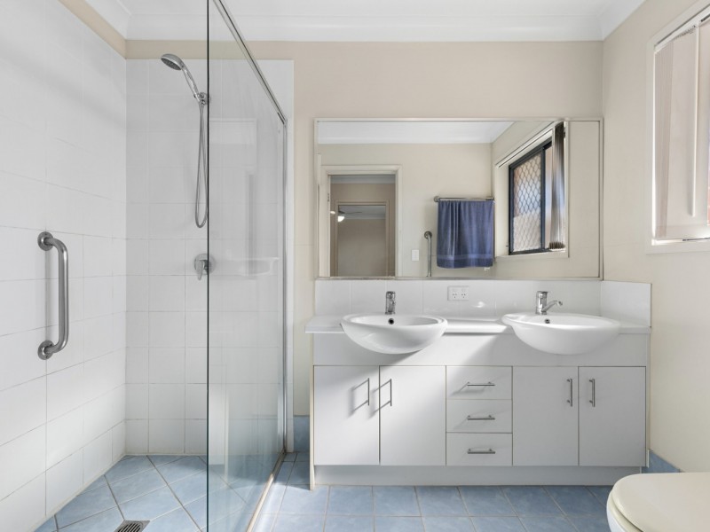 11 Natalia Court, Warwick QLD 4370