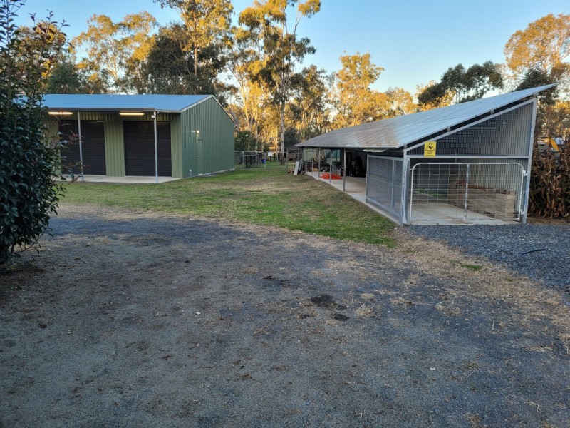 41 Lester Street, Pratten QLD 4370
