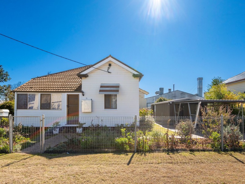 9 King Street, Warwick QLD 4370