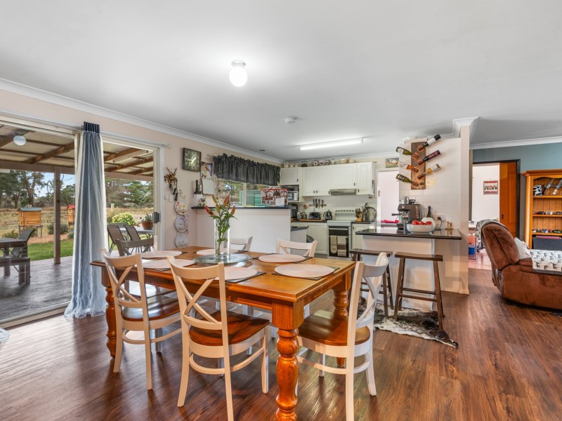 43 Caulley Lane, The Summit QLD 4377