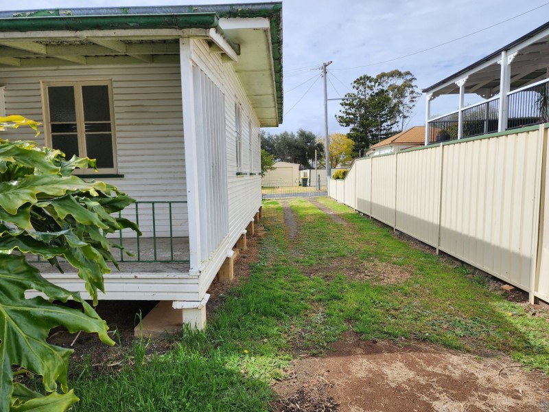 63 Myall Avenue, Warwick QLD 4370