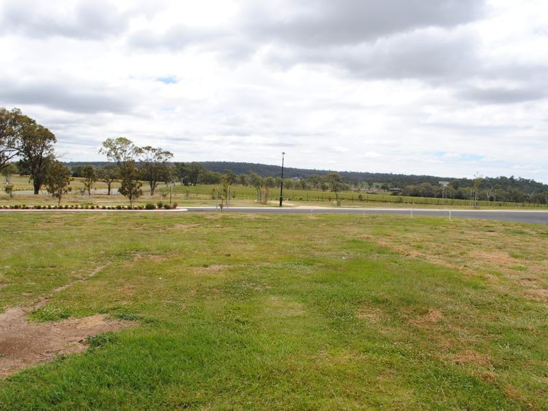 Lot 4 Lakeview Avenue Griffith Estate, Rosenthal Heights QLD 4370