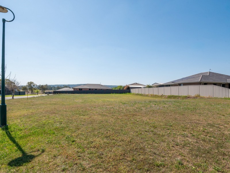 45 Doncaster Drive, Rosenthal Heights QLD 4370