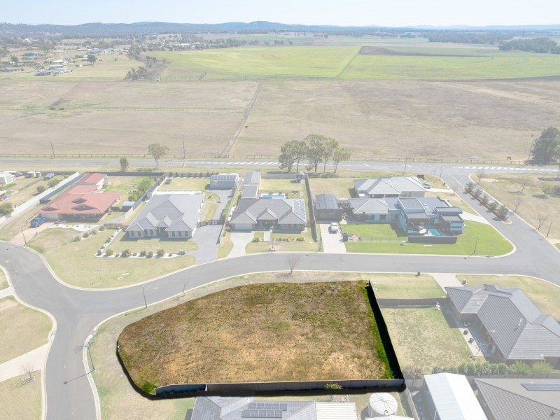 45 Doncaster Drive, Rosenthal Heights QLD 4370