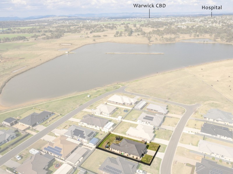 14 Derby Drive, Rosenthal Heights QLD 4370