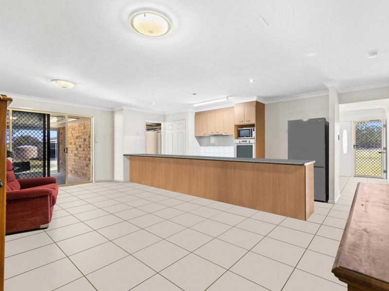 78 Quigleys Road, Deuchar QLD 4362