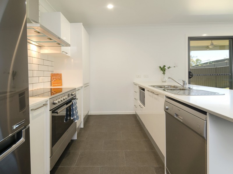 28 Pera Crescent, Warwick QLD 4370